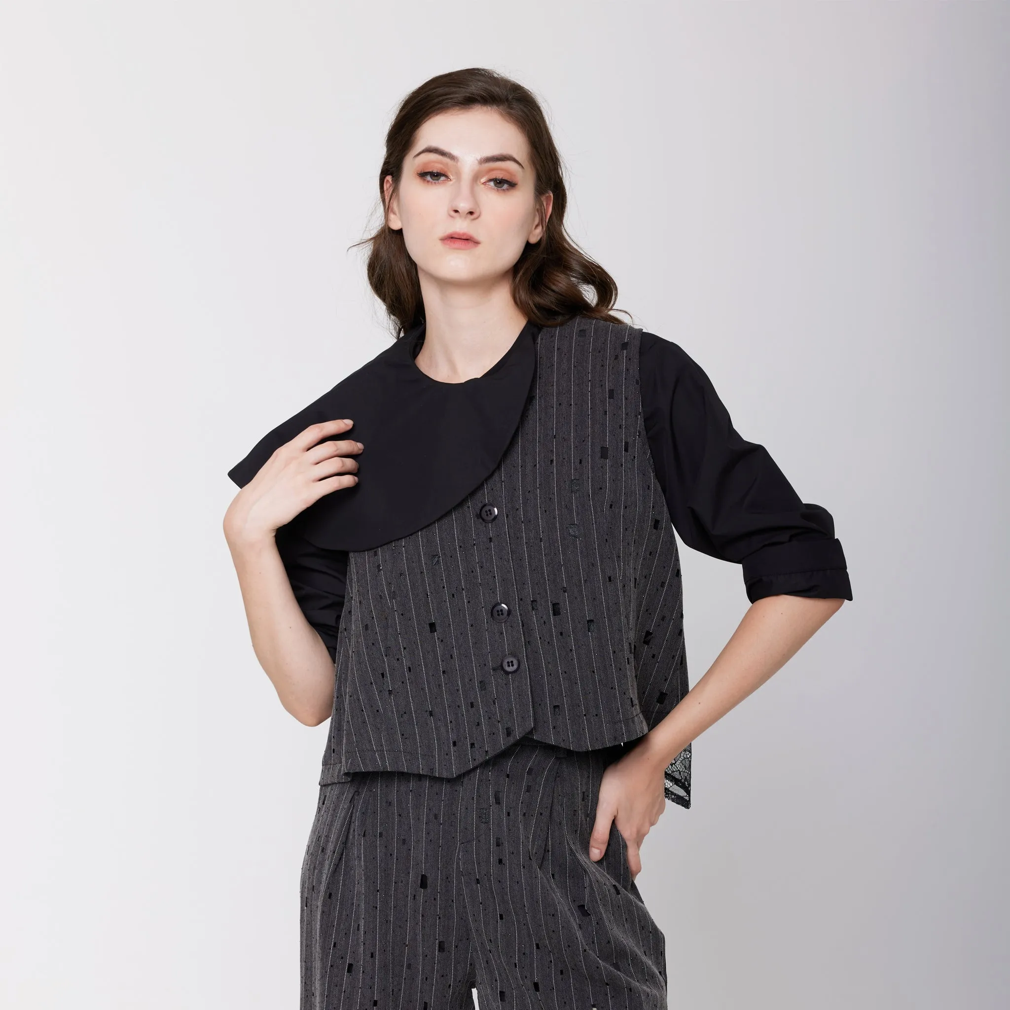 Eyelet Vest