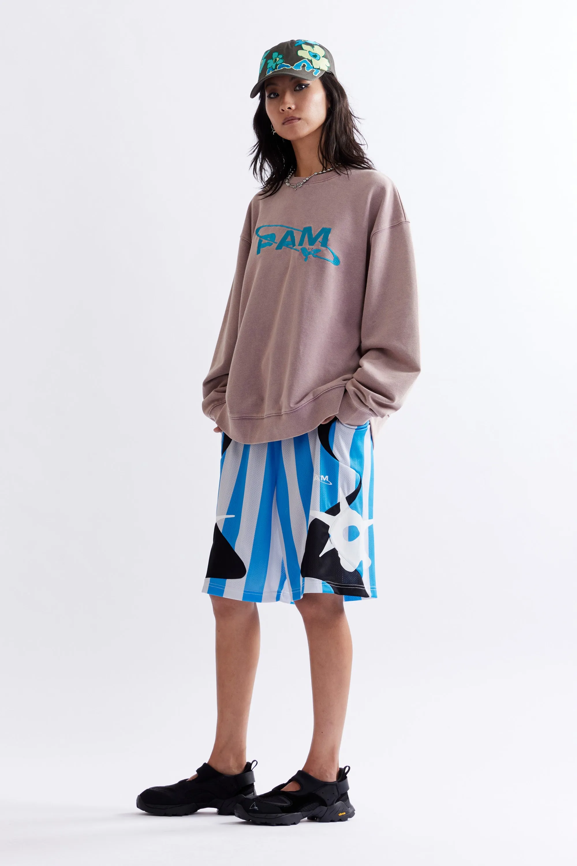 IN THE GLOW CREWNECK SWT
