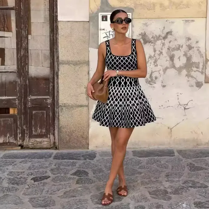 Knitted short dress