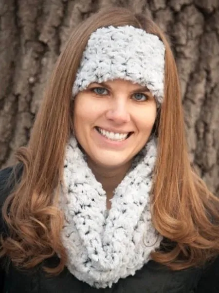 Soft Swirl Cowl Scarf